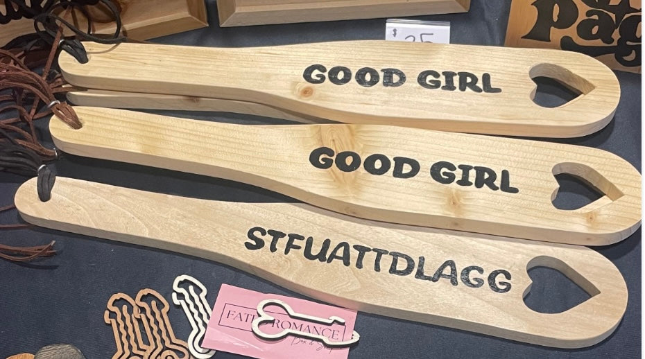 Paddle Wooden Bookshelf Sign